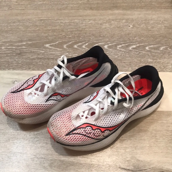 Saucony Shoes - Saucony Endorphin Pro 3 Marathon Running Shoes